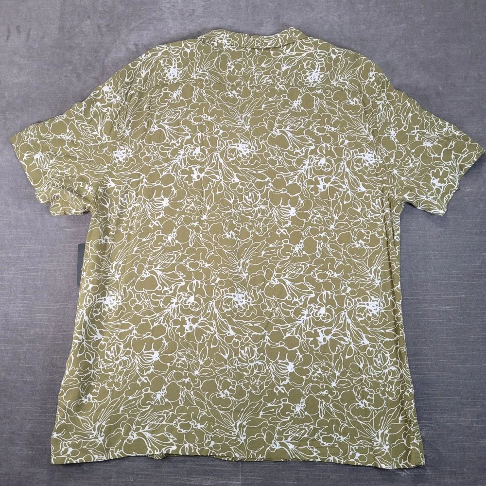 Levis‎ Mens Classic Camper Relaxed Fit Short Sleeve Shirt Olive Floral L NEW